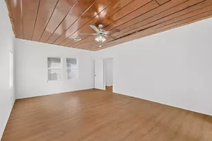 3827 Myrtle St, Dallas, TX 75215 - Photo 21