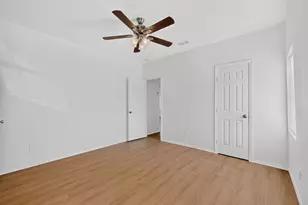 3827 Myrtle St, Dallas, TX 75215 - Photo 35