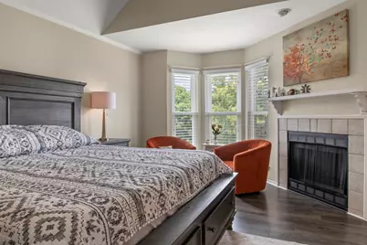 215 Cimarron Trail #1, Irving, TX 75063 - Photo 21
