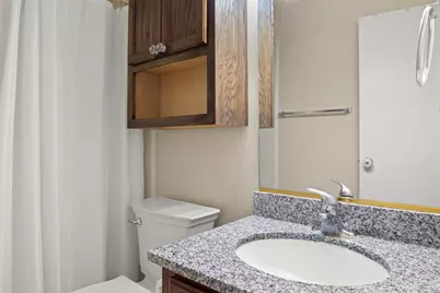215 Cimarron Trail #1, Irving, TX 75063 - Photo 19