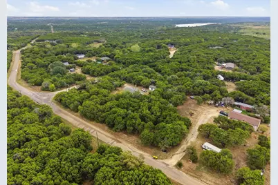 900 Cedar Break Court, Cleburne, TX 76033 - Photo 3