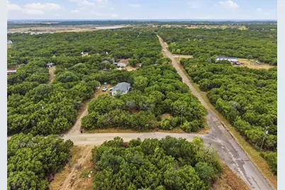 900 Cedar Break Court, Cleburne, TX 76033 - Photo 31