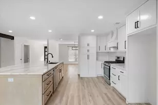 1108 San Juan Ct, Arlington, TX 76012 - Photo 5