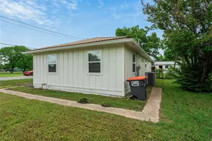 421 S Interurban St, Anna, TX 75409 - Photo 9