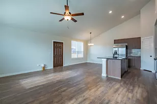 609 Wheatfield Dr, Venus, TX 76084 - Photo 3