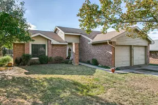 6300 Canyon Cir, Fort Worth, TX 76133 - Photo 1