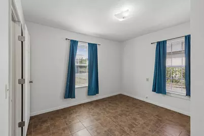 627 Hartsdale Drive, Dallas, TX 75211 - Photo 31
