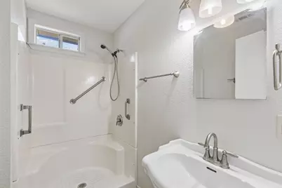 627 Hartsdale Drive, Dallas, TX 75211 - Photo 25