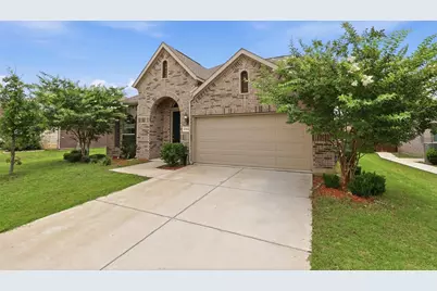 2704 Dancing Flame Drive, Denton, TX 76201 - Photo 3