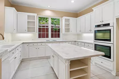 8141 Rosemont Drive, Plano, TX 75025 - Photo 13