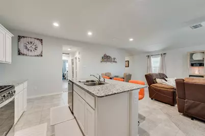 705 Whitecomb Lane, Justin, TX 76247 - Photo 13