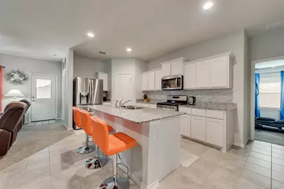 705 Whitecomb Lane, Justin, TX 76247 - Photo 11