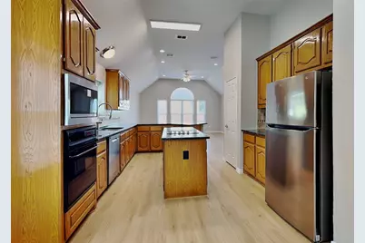 1527 Jeanette Way, Carrollton, TX 75006 - Photo 5