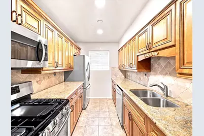1041 Tuskegee Street, Grand Prairie, TX 75051 - Photo 7