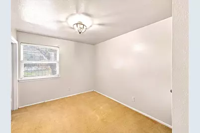 1041 Tuskegee Street, Grand Prairie, TX 75051 - Photo 11