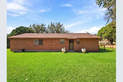 1041 Tuskegee Street, Grand Prairie, TX 75051 - Photo 19
