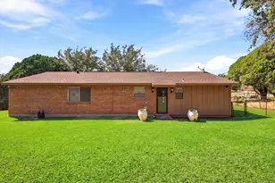 1041 Tuskegee St, Grand Prairie, TX 75051 - Photo 19