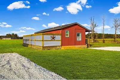 158 Nursery Road, Livingston, TX 77351 - Photo 9