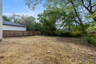 4311 Montie Street, Dallas, TX 75210 - Photo 15
