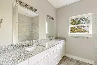 4311 Montie Street, Dallas, TX 75210 - Photo 7