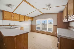1311 E Main St, Campbell, TX 75422 - Photo 13