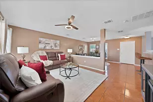 2326 McIntosh Ct, Lancaster, TX 75134 - Photo 5