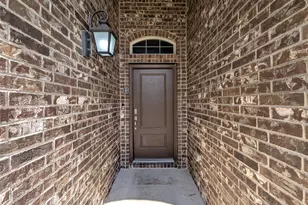 1409 Summit View Ln, Little Elm, TX 76227 - Photo 5