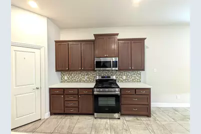1409 Summit View Lane, Little Elm, TX 76227 - Photo 9