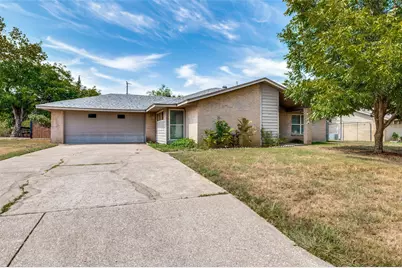 121 N Willow Street, Mansfield, TX 76063 - Photo 3