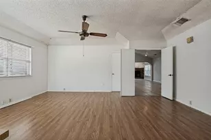 121 N Willow St, Mansfield, TX 76063 - Photo 23