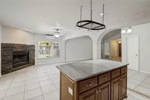 121 N Willow St, Mansfield, TX 76063 - Photo 17