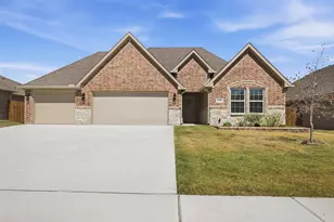 135 Trevor Ln, Greenville, TX 75402 - Photo 1