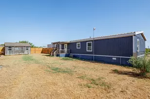 1727 Wildhorse Ln, Stephenville, TX 76401 - Photo 25