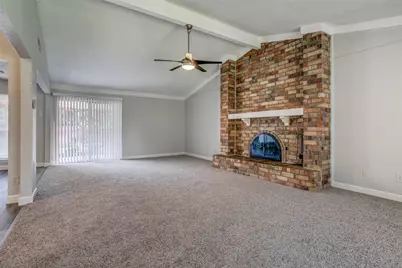 1013 Carriagehouse Lane, Garland, TX 75040 - Photo 5