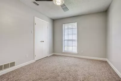 1013 Carriagehouse Lane, Garland, TX 75040 - Photo 19
