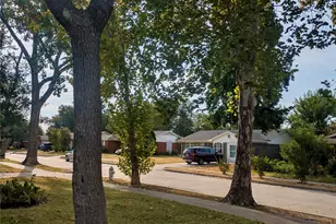 517 E Tyler St, Richardson, TX 75081 - Photo 7