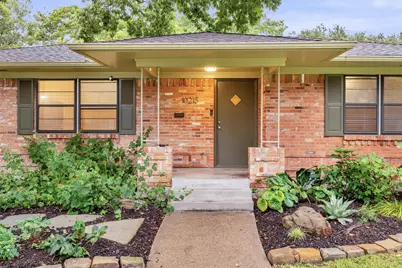10215 Vinemont Street, Dallas, TX 75218 - Photo 3
