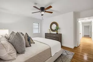 10215 Vinemont St, Dallas, TX 75218 - Photo 21
