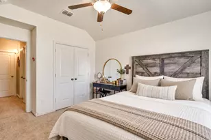 881 Oarlock Dr, Crowley, TX 76036 - Photo 27