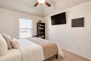 881 Oarlock Dr, Crowley, TX 76036 - Photo 25