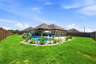 732 Coblestone Circle, Mabank, TX 75147 - Photo 23
