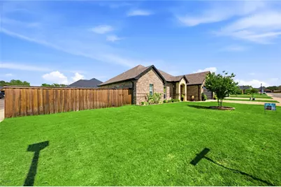 732 Coblestone Circle, Mabank, TX 75147 - Photo 25