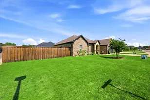 732 Coblestone Circle, Mabank, TX 75147 - Photo 25
