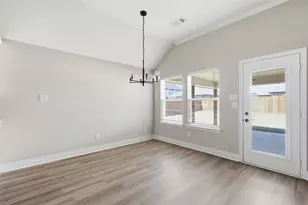 225 Trevor Ln, Greenville, TX 75402 - Photo 7
