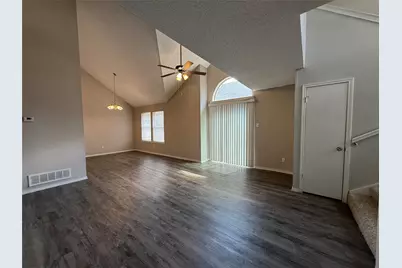 4307 Scarsdale Lane, Dallas, TX 75227 - Photo 3