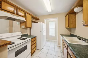 1104 E High St, Terrell, TX 75160 - Photo 5
