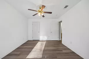 1104 E High St, Terrell, TX 75160 - Photo 15