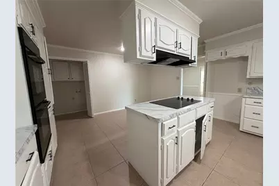 6203 Circo Drive, De Cordova, TX 76049 - Photo 9