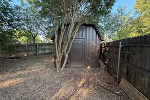 6203 Circo Dr, De Cordova, TX 76049 - Photo 33