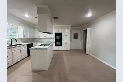 6203 Circo Drive, De Cordova, TX 76049 - Photo 7